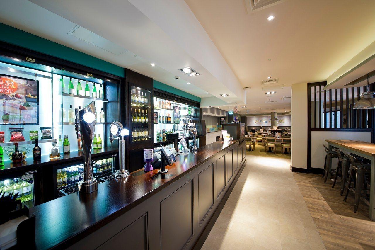 Premier Inn Edinburgh City Centre Royal Mile Extérieur photo