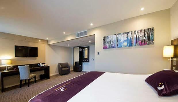 Premier Inn Edinburgh City Centre Royal Mile Extérieur photo