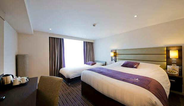 Premier Inn Edinburgh City Centre Royal Mile Extérieur photo